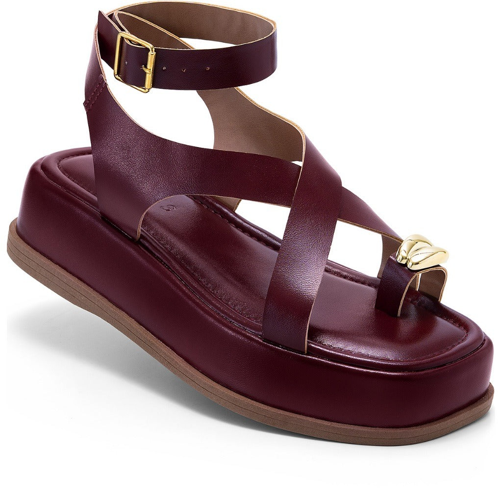 Sandália Flatform em Tiras