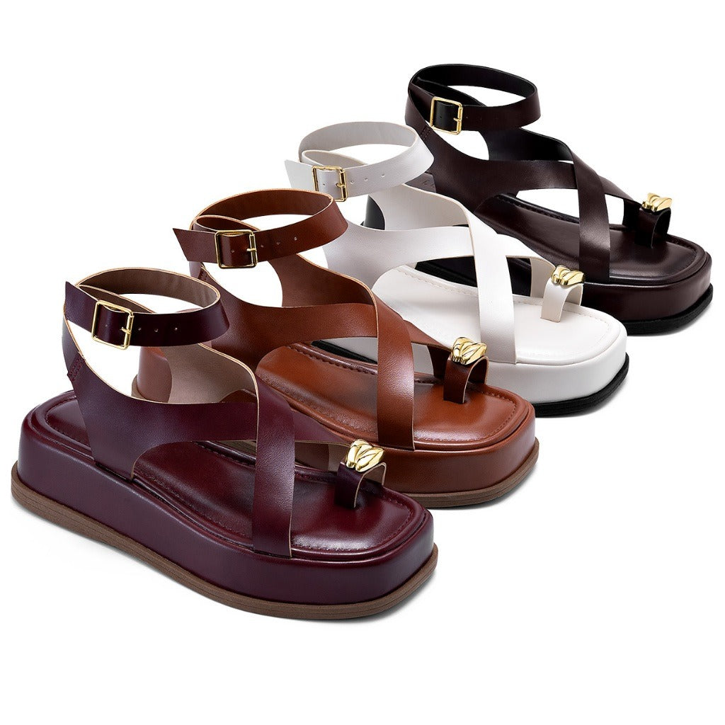 Sandália Flatform em Tiras